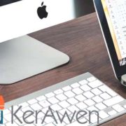Un ordinateur à la pomme (Mac) et un iPad, avec en dessous le logo du logiciel de caisse KerAwen.